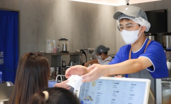 盛康优配 5天卖出180万杯 茶百道的“宋朝网红饮品”卖爆了！